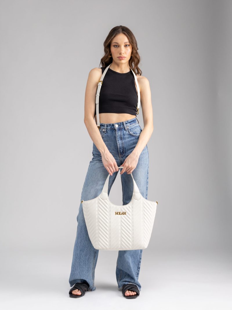 Erietta Ivory - Image 6