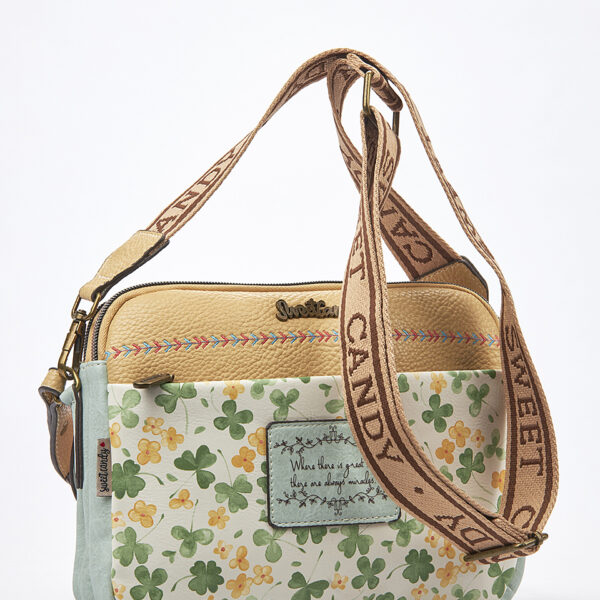 Sweet Candy Crossbody Τσάντα με Ρομαντικό Floral Pattern – Floral Whisper
