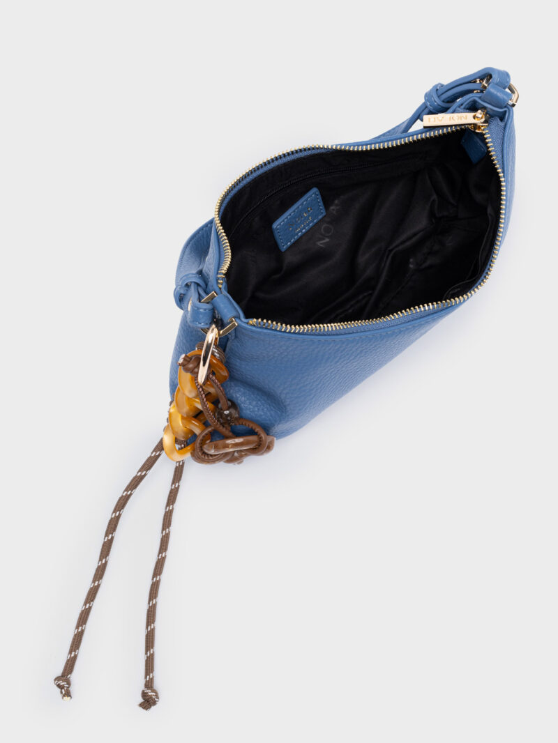 Lina Blue - Image 3