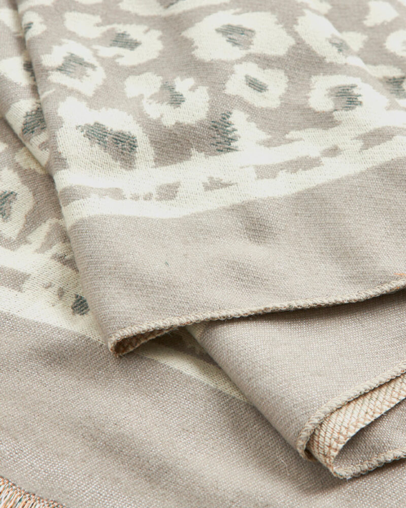VERDE ΓΥΝΑΙΚΕΙΟ ΚΑΣΚΟΛ 06-0001336 ANIMAL PRINT ΕΚΡΟΥ - Image 4