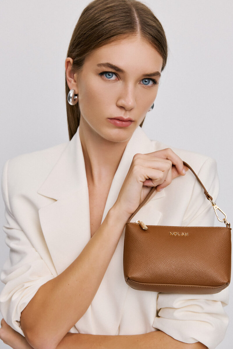 Roma Brown Light Gold - Image 13