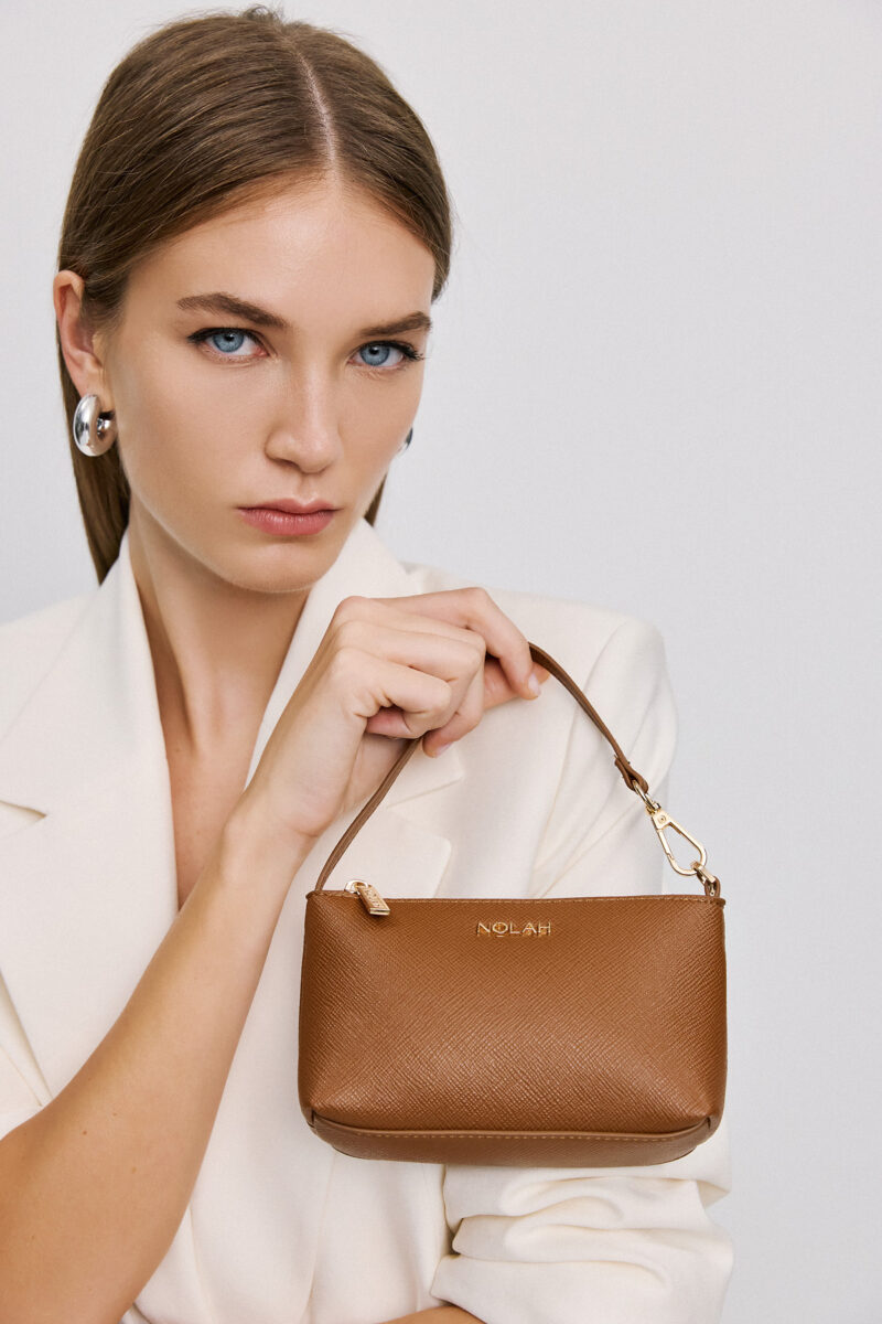 Roma Brown Light Gold - Image 12